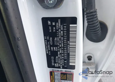 2024 Kia K5 Gt-Line z USA, uszkodzony, nr VIN 5XXG64J23RG246041